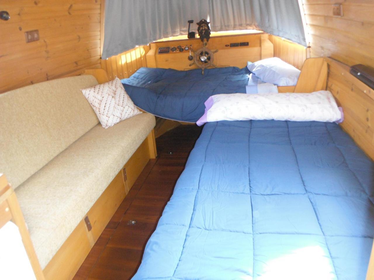 Estrella Del Norte Hotel Villaviciosa  Buitenkant foto
